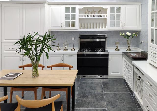 买油烟机,别再纠结顶吸和侧吸了:两种新款式,更适合中餐