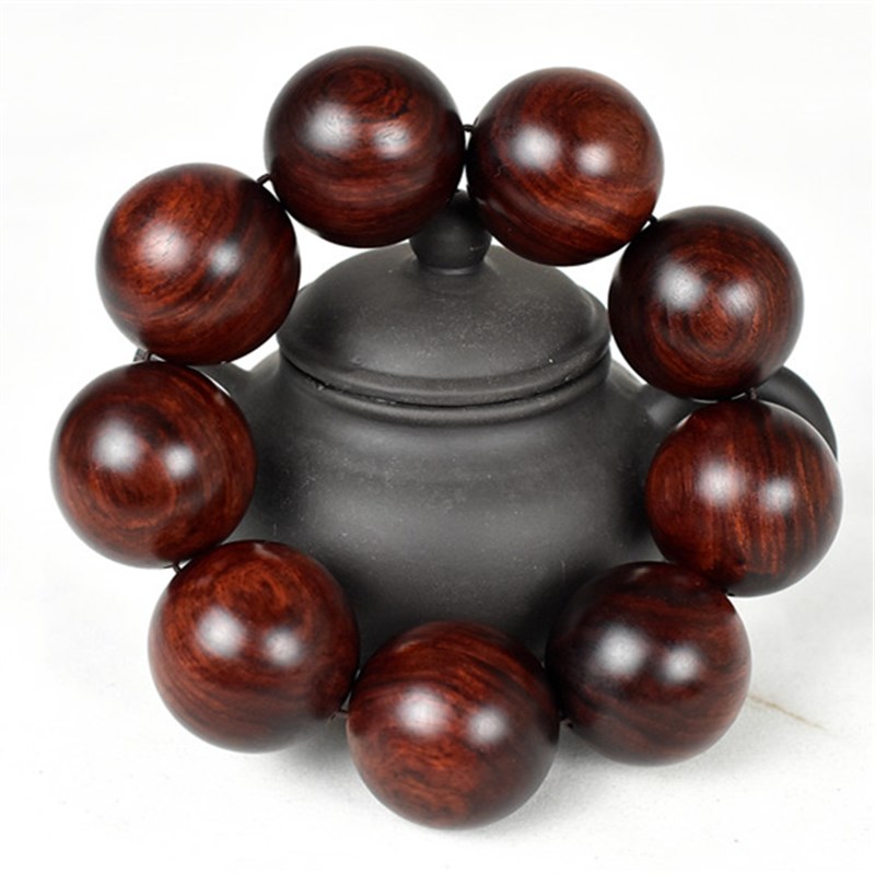 紫檀|为什么紫檀拆房老料不适合做佛珠,但海黄适合?