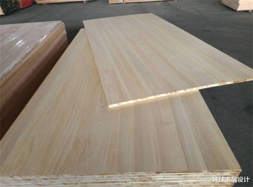 定制衣柜到底选哪种板材好？看完这4种主流板材的对比，就懂了！