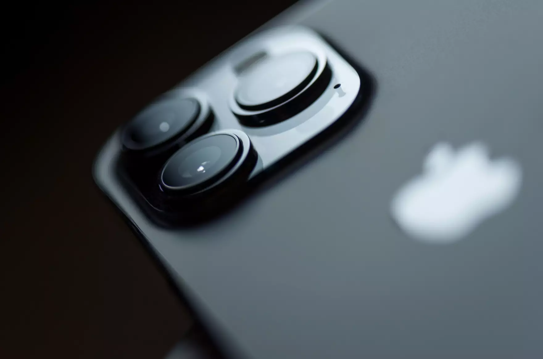 为什么苹果 iPhone 拍照那么好?看完这三点,总算明白了