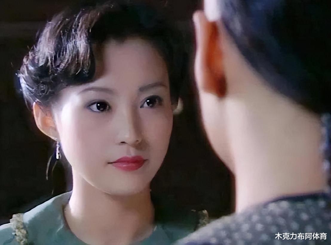 巩俐|筷子腿、排骨胸是浪姐标配?这些珠圆玉润的女星难道不更有味道?