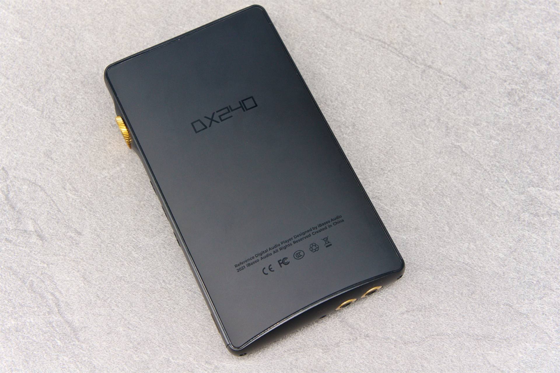 微软|声色俱佳,颜值出圈的iBasso DX240播放器