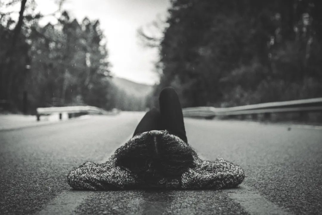 生肖|未来三个月，桃花相伴，良缘相随，坠入爱河，恩爱有加的三个生肖