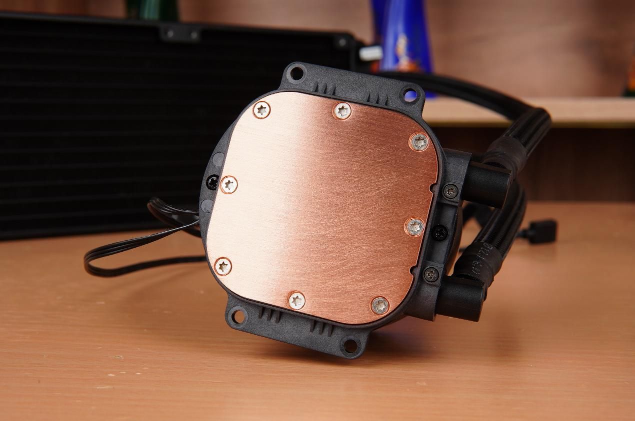 微信|i7-13700K+RTX3080Ti+XPG飓风风扇的光污染主机装机分享