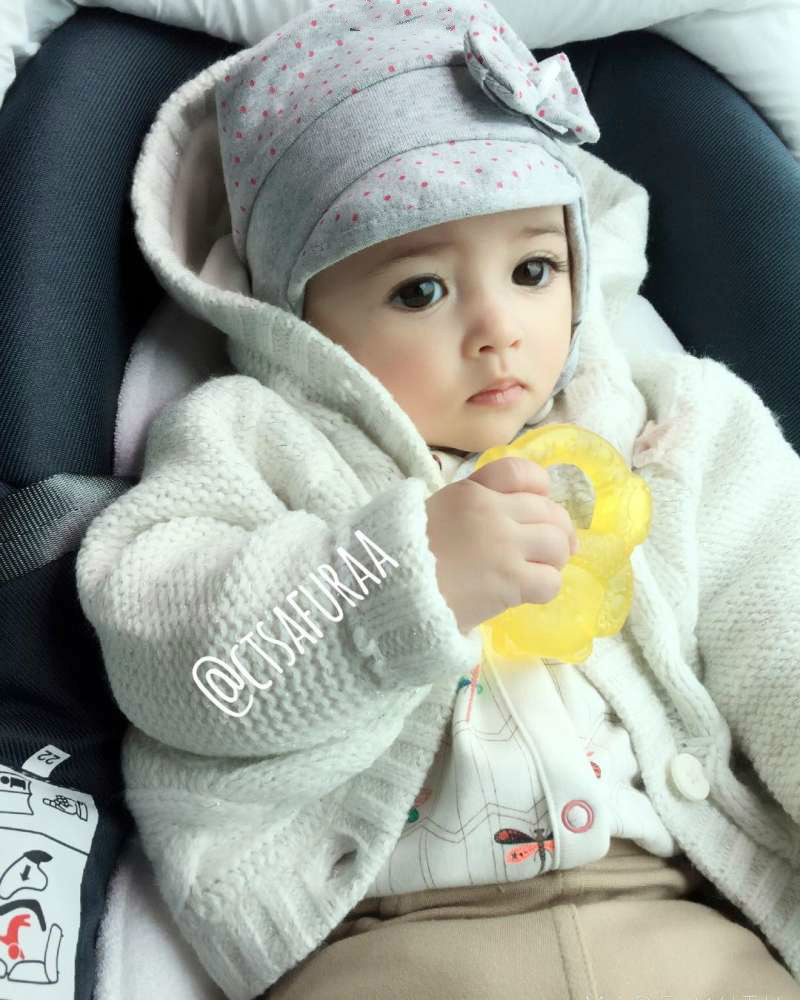 |世界上第一美的混血女宝，很多人愿意等她18年，如今长成了这样