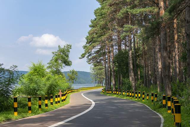 标志性建筑|这10个避暑城市,平均温度也就20度,你还不心动!