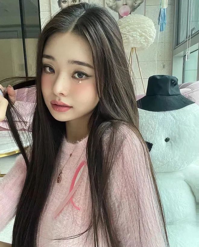 宋智雅|同样是穿假货,为什么宋智雅闹这么大,鞠婧祎和洪成成却没啥声响