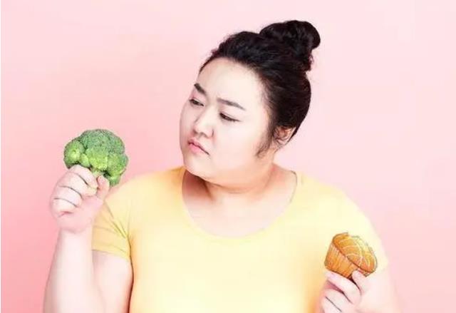 医生 女性45岁后，标准体重为多少？医生：符合标准就行，太瘦也不好