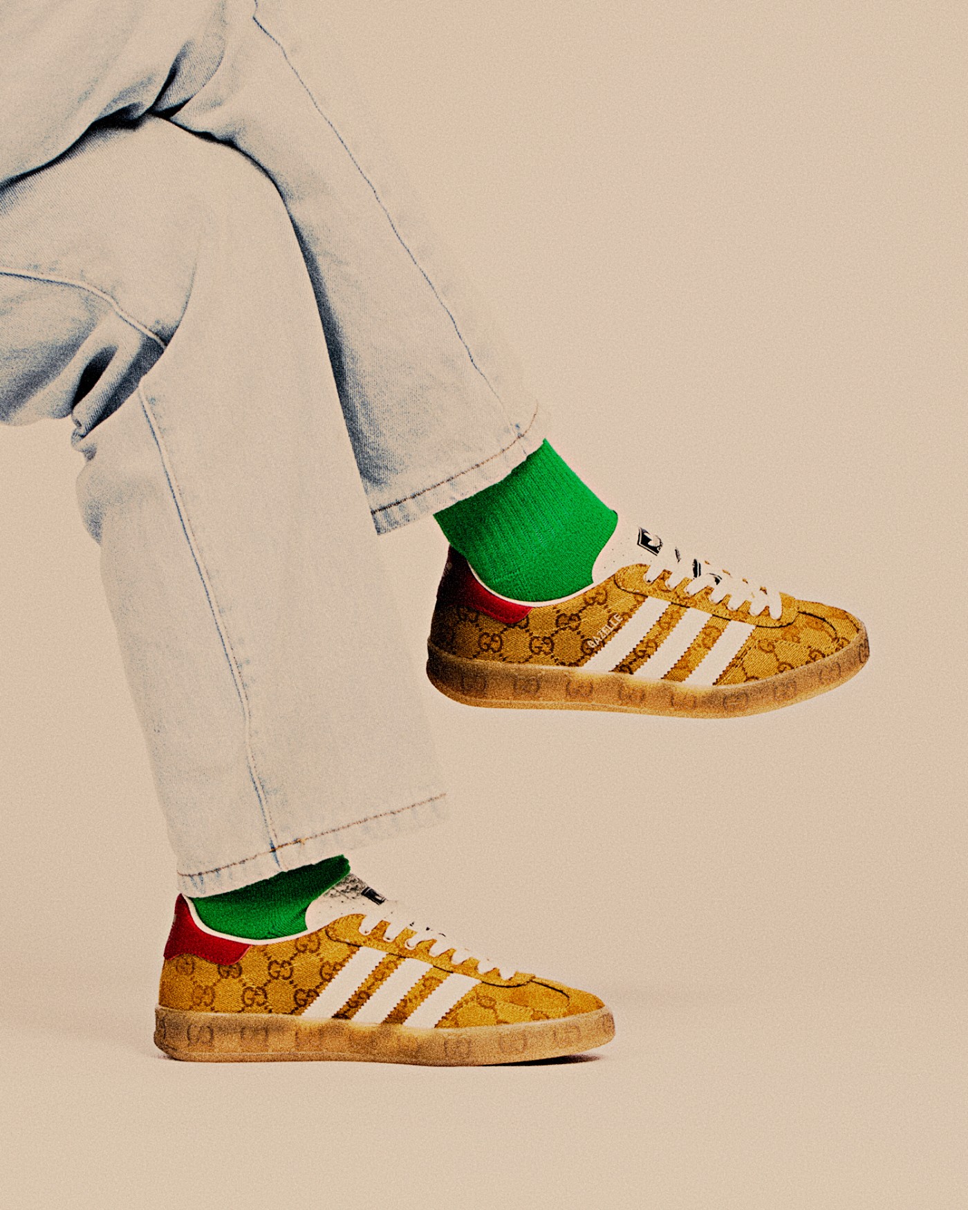 有钱人标配！开箱今年「最贵球鞋」之一！看到千万别不认识！