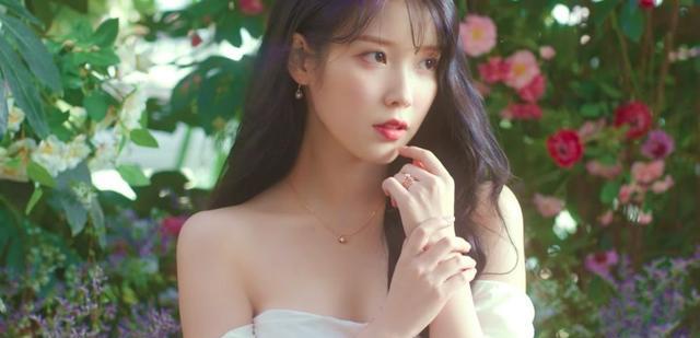 iu|IU又更新颜值巅峰了！绝美婚纱照仙气爆表，好想娶女神回家啊