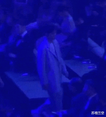 李易峰|李易峰被爆与女网红疯狂五天四夜,女方吃药推迟例假,靠富豪爸爸走红