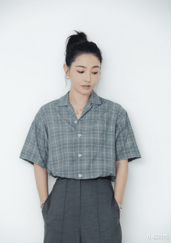 穿衣搭配|职场女生的心机小日常定要学白百何！简约的款式，穿出干练风格