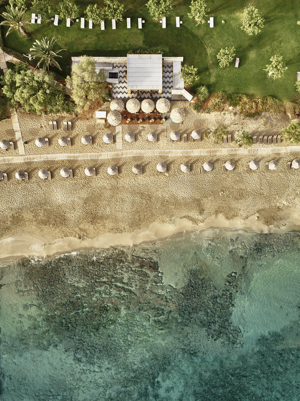 亿伽设计│酒店设计│克里特岛玛利亚公园酒店:专注于精致奢华和慢节奏的生活