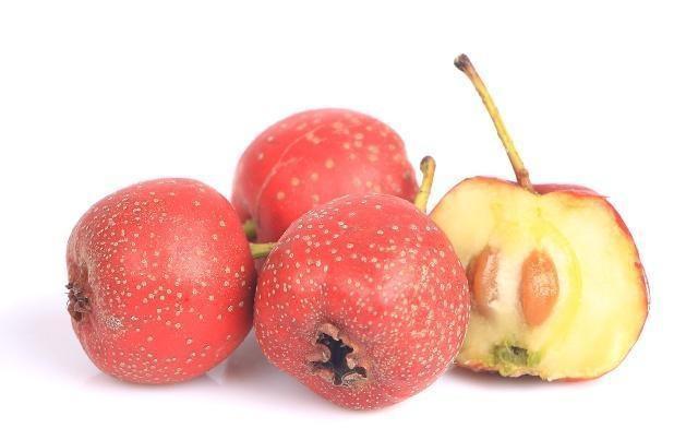 山楂|山楂加上它，被称为“天然泻药”，每天坚持喝，缓解便秘去口臭