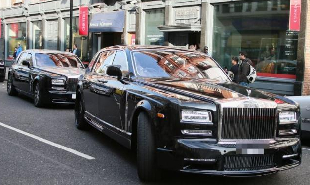 悲情首富李兆会:父死仓促接班,两次娶女明星,现在靠剃须刀再赚1000亿