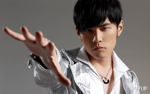 谢霆锋|谢霆锋：我红的时候杰伦还没出道！