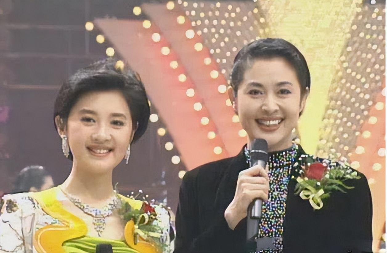 林志颖|央视审美之——消失的腮帮子