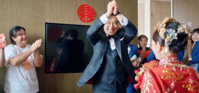 贾玲|兄弟结婚贾玲落泪，孙越烧饼道贺，贾玲郭德纲的19年交情藏不住了