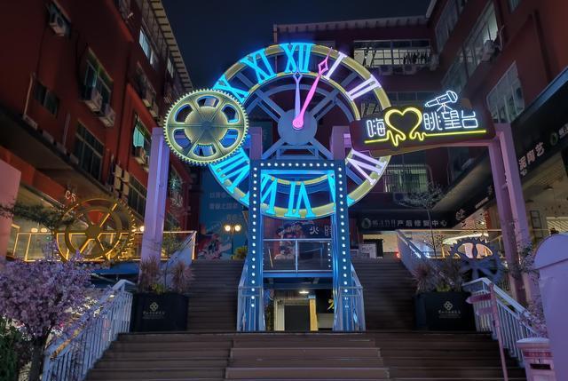 跑分|天玑1200+120Hz+OLED电竞屏+6400万三摄！只售1499彻底爱了