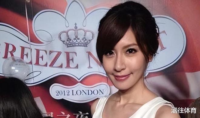 周润发|替身也太像了吧！刘亦菲、杨幂像照镜子，刘德华、周润发1比1复制