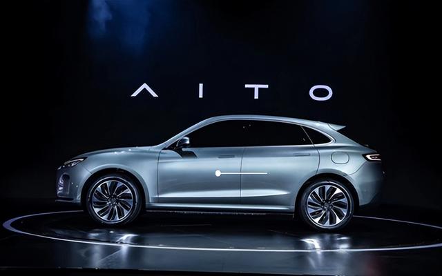 |华为终于“出圈”了,正在逆流而上