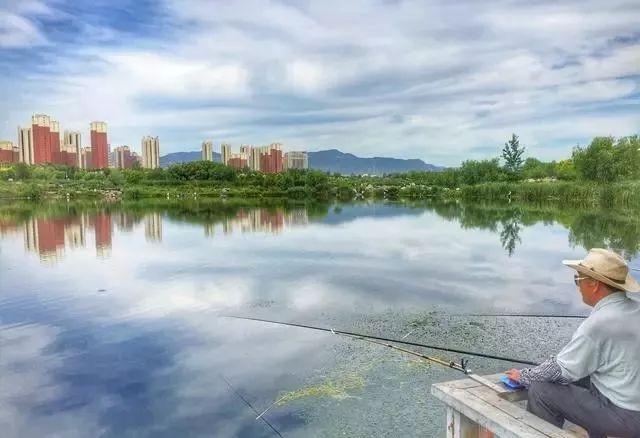 |钓鱼不看风，容易钓个空，刮什么风好钓鱼？知道三点三条就行了