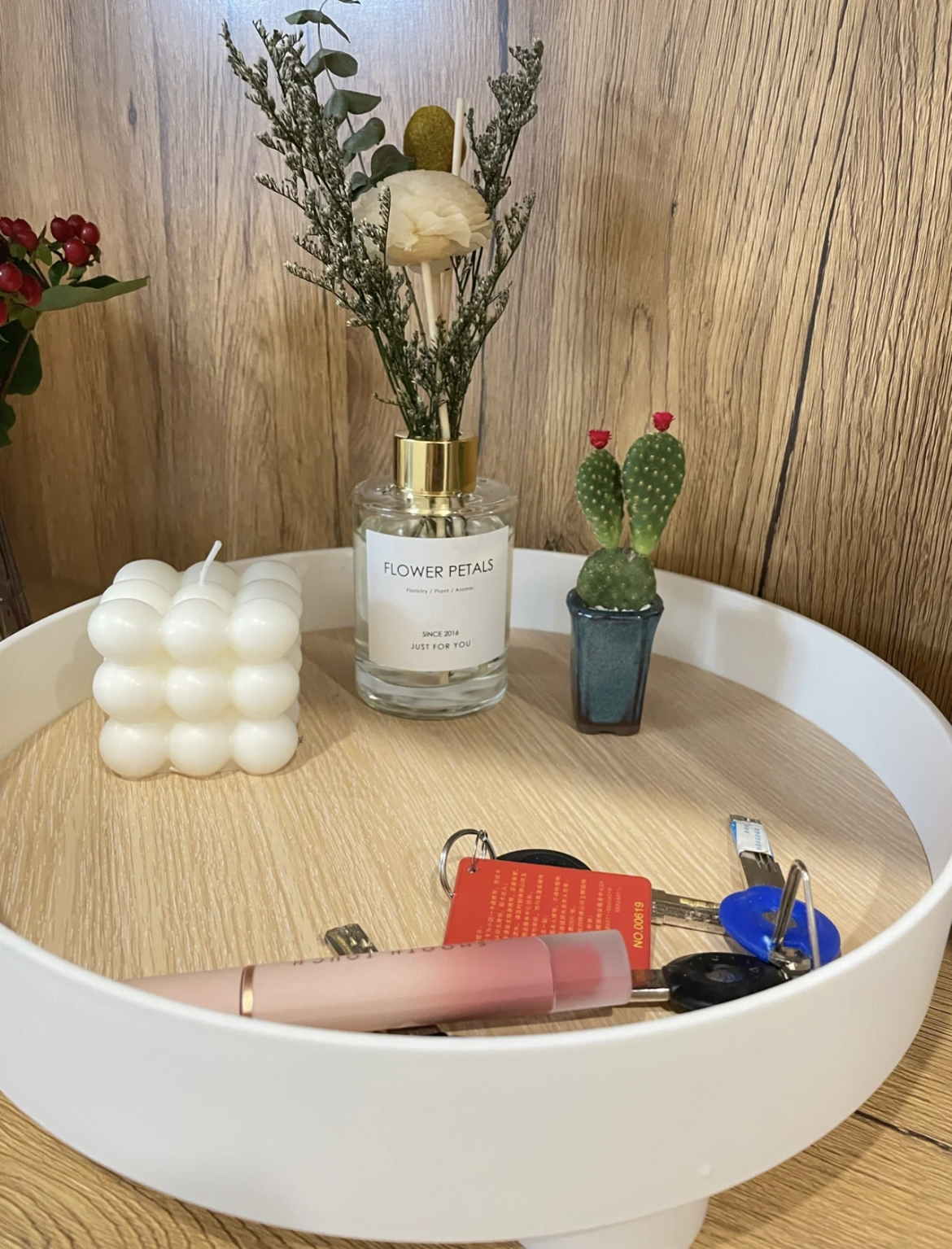 玄关不仅要实用,还要好看,学人家这样布置,谁见谁羡慕!