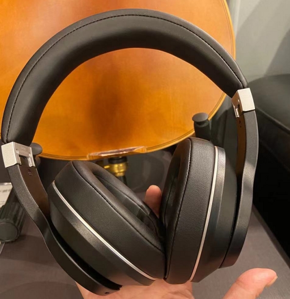 酷睿处理器|HIK D1S降噪耳机评测:“全息”声音只为您的耳朵