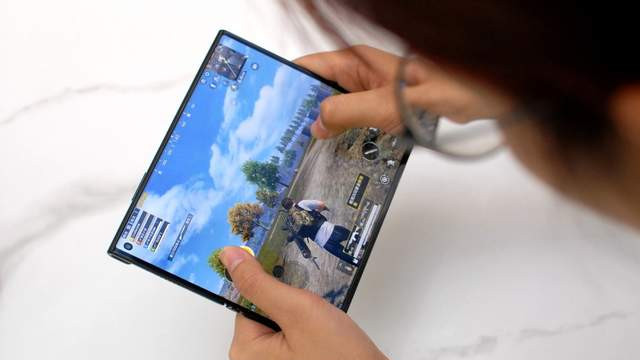 折叠屏|华为Mate Xs 2体验：创新突破，只为“大”有可玩