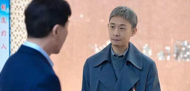 赵立冬|《狂飙》：隐藏最深的人曝光，成为压垮赵立冬的最后稻草