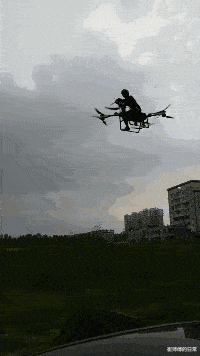 姐姐|姐姐让我陪她去钓鱼，我应该怎么怎么办？感觉谁也顶不住啊