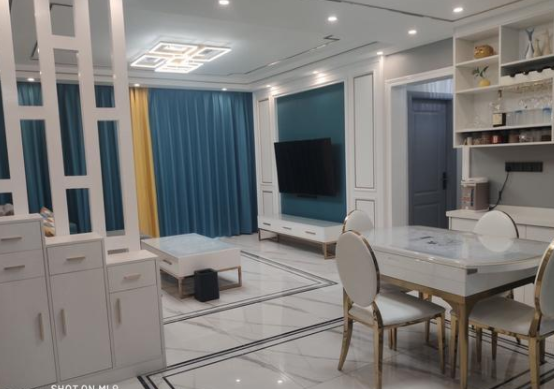 第二套新房装修完毕，四室两厅装修太漂亮了，客餐厅最令人满意