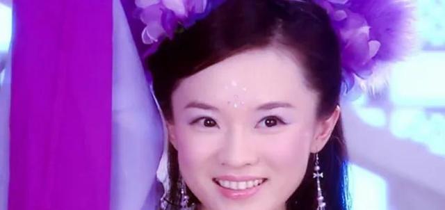 明星 好笑又心疼，明明是花容月貌的女明星，却个个都被离奇造型给坑了