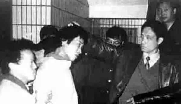 男子天生聪慧不走正道,卖母卖妹又卖子,入室抢劫杀害77人