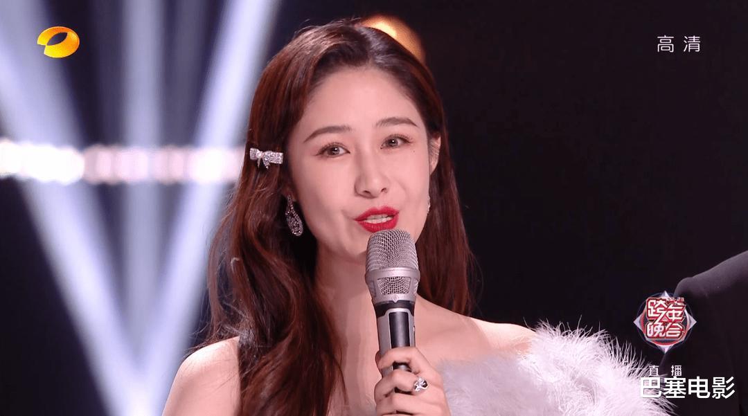 芒果台|湖南卫视女主持现状:无奈辞职、去直播、边缘化,无人能成一姐