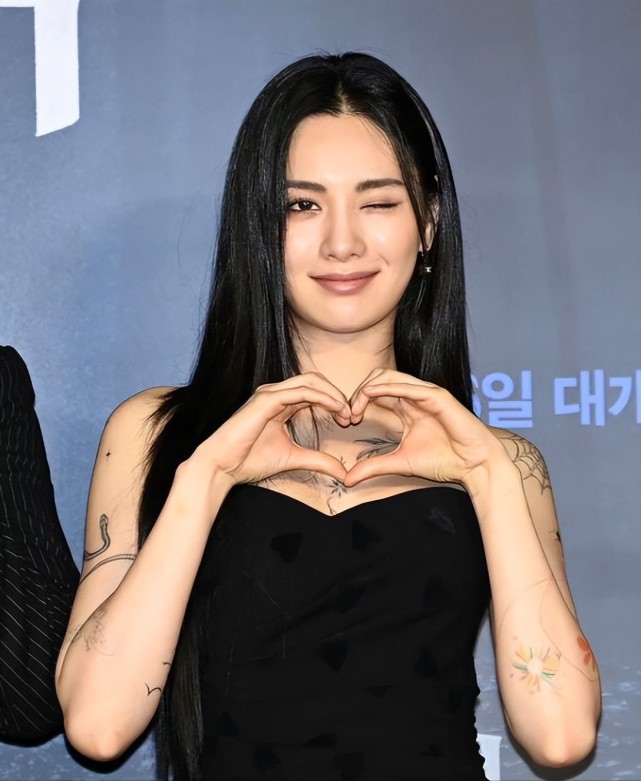 林珍娜|“世界第一美”林珍娜，全身刺青引争议，本人回应：是真的