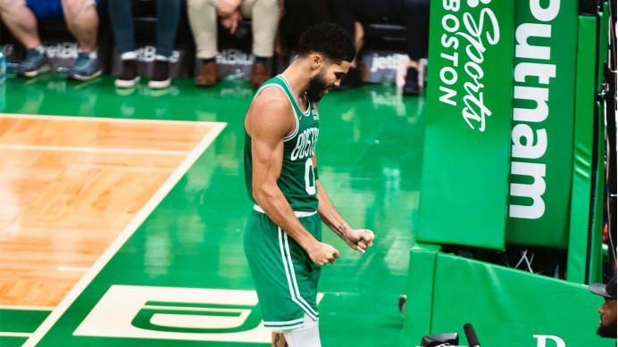 雷霆队|NBA  雷霆VS勇士  勇士一路势如破竹，雷霆主场凶多吉少