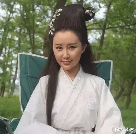 路人甲|曾经灵气逼人如今脸僵面瘫，这8位女星折腾成这样，究竟咋想的？