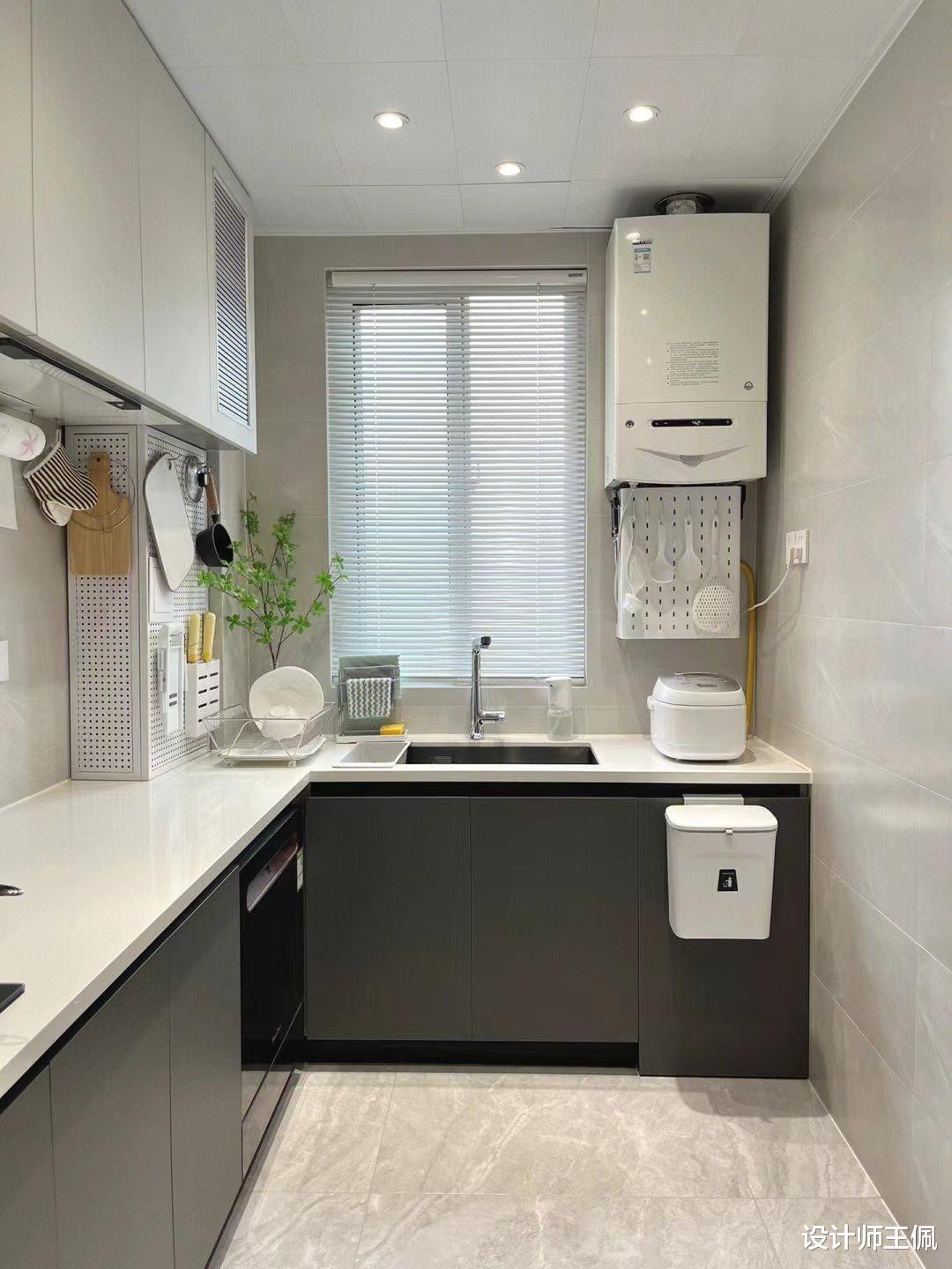 学会这些“招数”,甭管油烟机多脏都不用拆卸清洗,请人多花钱了