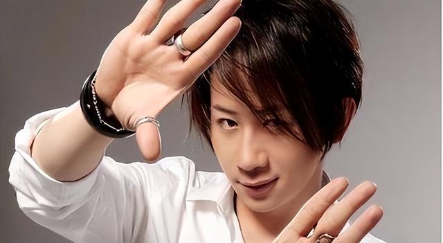 魔术|“顶流魔术师”,因春晚一夜爆红,后来跌落神坛到底经历了什么?