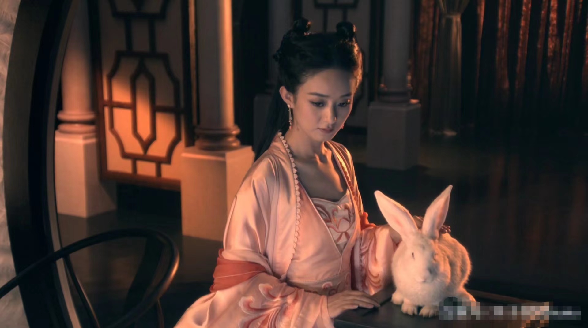 |细数几位当红女星的嫦娥扮相，最后一位，最美嫦娥简直当之无愧！