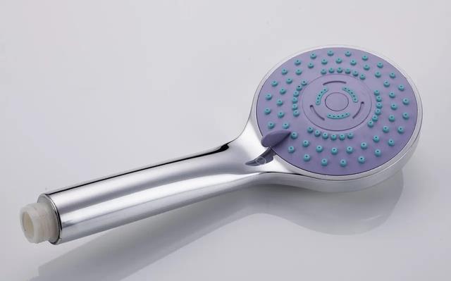 房子装修“金厨银卫”,卫生间装修这些地方不能省,要用好一点的