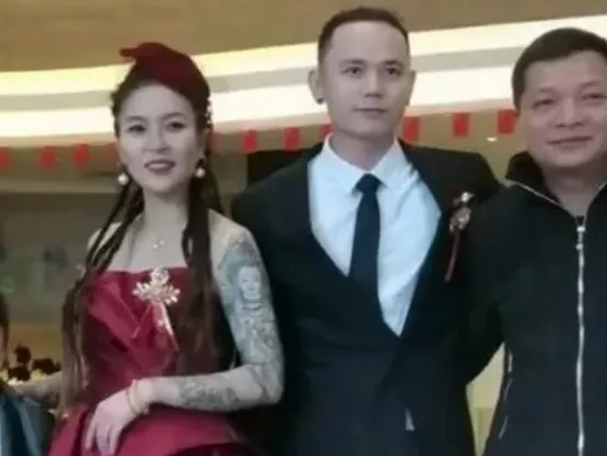 张恒远|《好声音》张恒远毕夏低调完婚!同期学员没到场,导师汪峰没现身