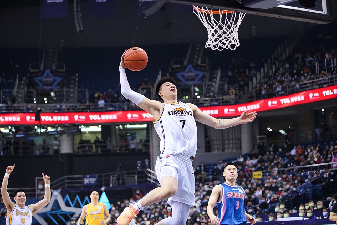 四川男篮|CBA动态！八一名宿担任四川主帅，广厦挖人失败，张镇麟现身广东