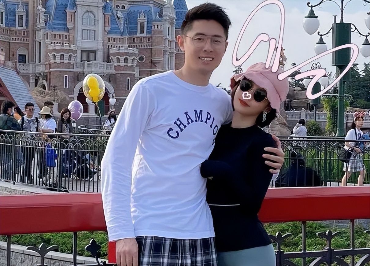 张嘉倪|“空壳太太”张嘉倪:被高富帅弟弟宠坏,700平豪宅一口气买三套