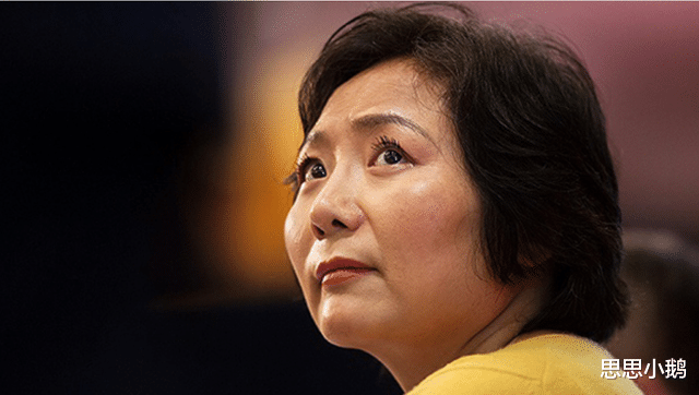 吴亚军|中国女富豪吴亚军：每月收租2亿，离婚分前夫200亿，给女儿500亿