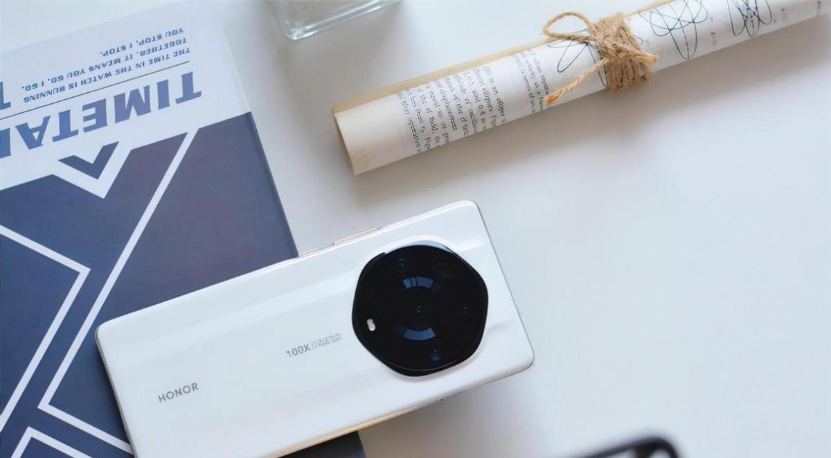 Google|用陶瓷打造的手机：12G+512G又降1330元，100倍变焦很有吸引力