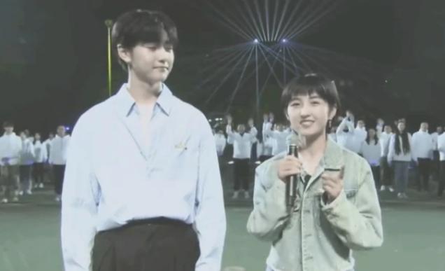 张子枫|焉栩嘉上热搜遭嘲讽,张子枫受牵连,网友:自作自受