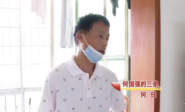 女儿瞒儿子过户父母两套房子,又拿走父亲6万礼金,兄长忍无可忍