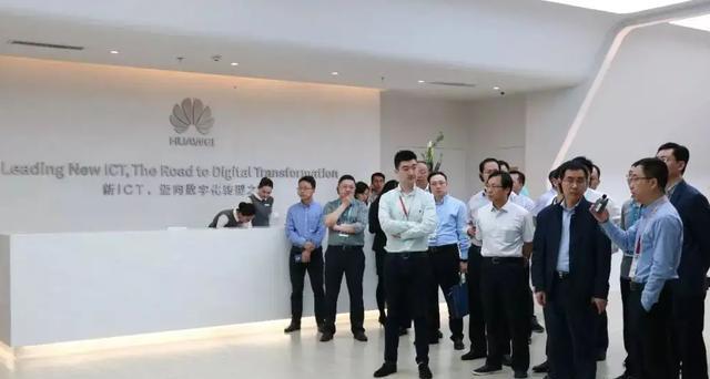 高校|华为校招呈现“豪华阵容”,得知待遇就理解了,知识真能带来财富